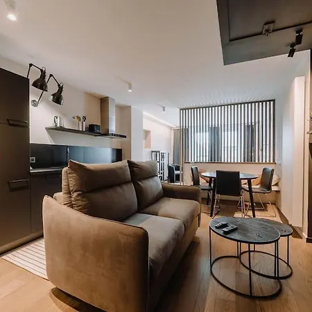 : La Rouge De La Grand Place アパート