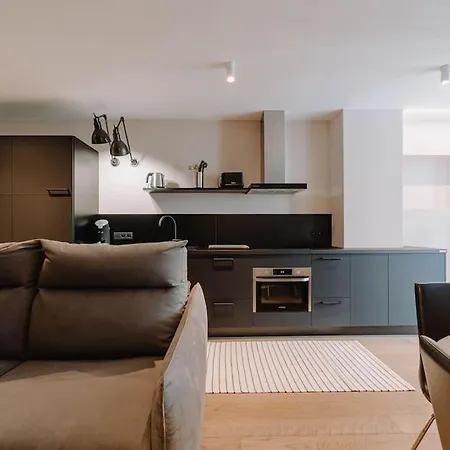 : La Rouge De La Grand Place アパート *